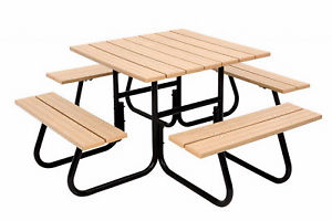 PICNIC TABLE